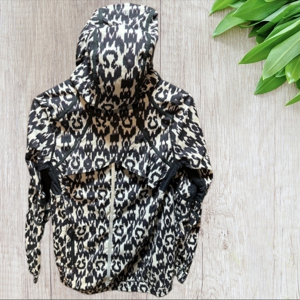 Lululemon Willpower Sprinkler Ikat Downtime Jacket Special Edition Size 6 - Picture 6 of 14
